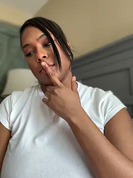 CandyLuxxxx - Titty fuck ♥️ squirt vid last tip