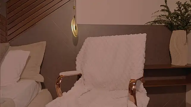 Evamorettii - ❤️Dildo Play❤️