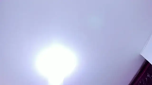 Viiolet_sweet - naked 10 min