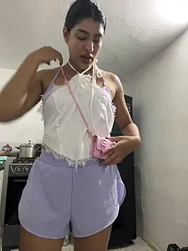 Misty-kat - Show tits x3 min