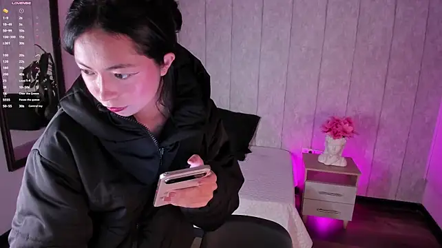 Hanna_naoo_ - shaked ass
