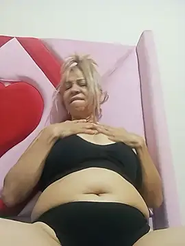 Jazminlover04 - Quiero comprarme una lenceria
