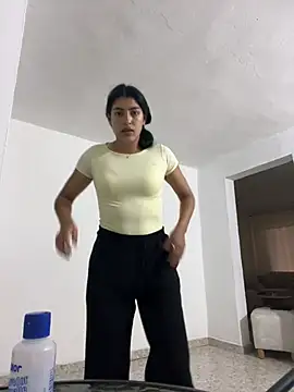 Misty-kat - Show tits x3 min