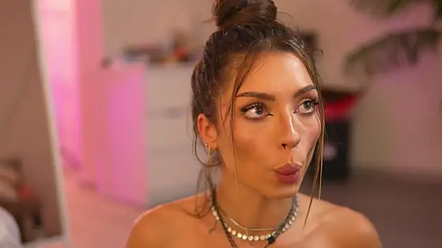 LalaRoze - Naughty Dildo Ride 🤠