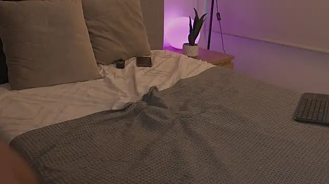 Emma_brooks1 - deep blowjob