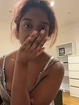 DonnaShy - Robe tease🫦