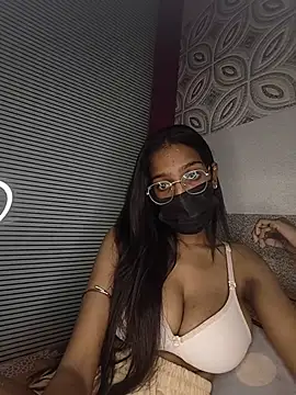 Shaily_jii2 - Oil on boobs