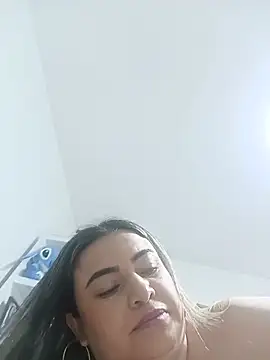 Candy69- - Ensucia mis bragas nuevas 🤤