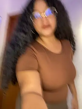 Molly__Beauty - plug anal+ride torso