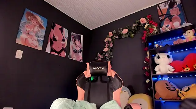 AnaisMonetth - oil on ass + 4 hard spankings