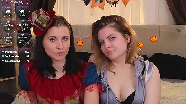 SarahStanleyyy - Sarah tease us your skirt