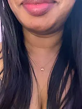 Tamil_Maaya