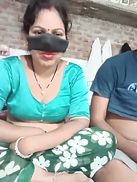 Indiansexycouple2