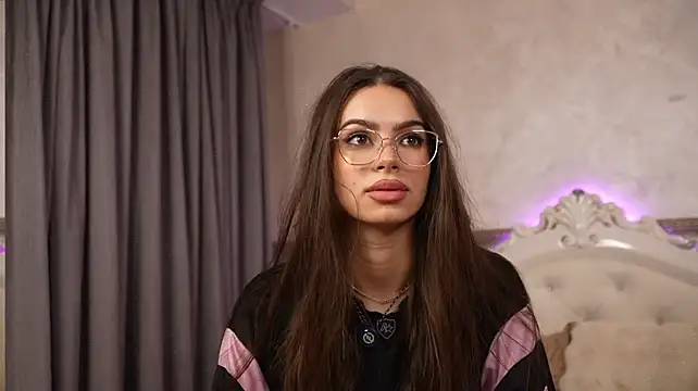 Alexxisrae - Misionary Dildo play