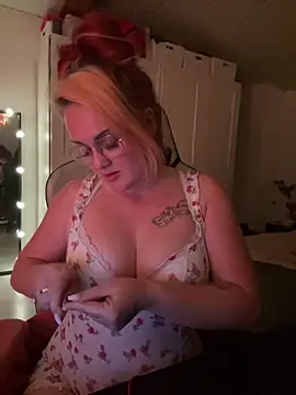 -LexaX - 💦 Feetshow WIth OIL