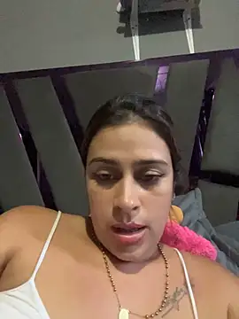MariBelle1 - Pussy show wet