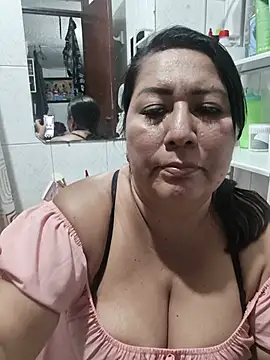 Brenda_Berck_ - one hands friend in boobs