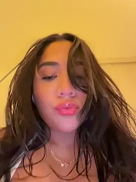 Vellaah - Lets play! 💦 🎯 Body Tease 