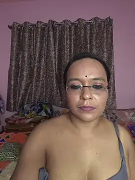 Naughtymia06 - Boobs press