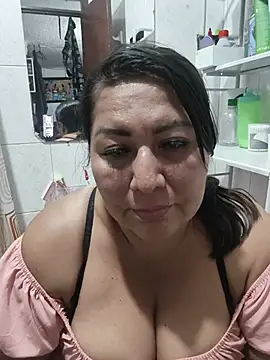 Brenda_Berck_ - one hands friend in boobs