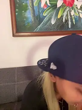 Scarlet_Thai - Big Squirt
