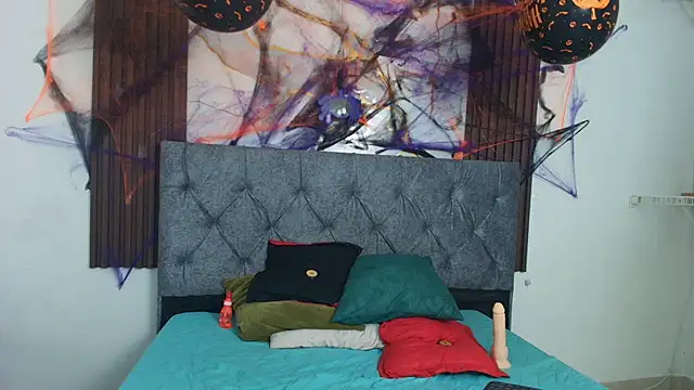 Samanthaluxe__