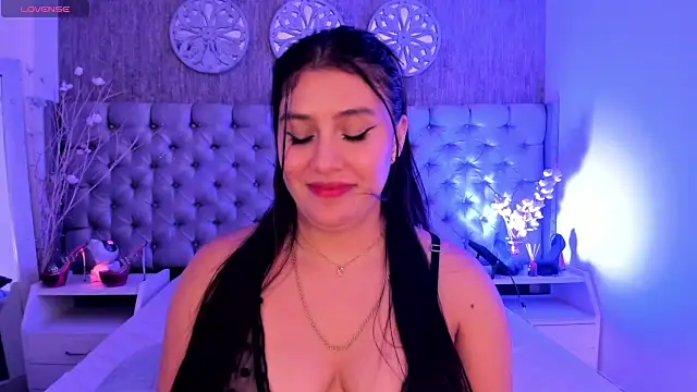 AlessiaRosee - Tits Job / Paja con tetas