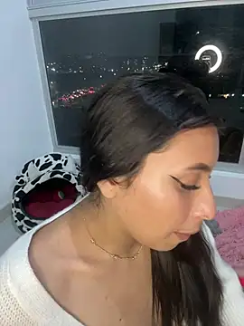 Yul-nova - FLASH PUSSY