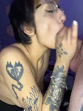 Reizn__68 - Finger in Pussy
