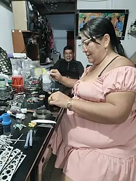 Brenda_Berck_ - one hands friend in boobs
