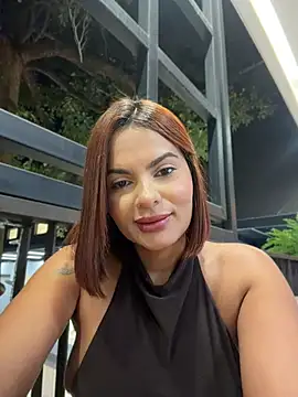 Irina_Velvett - Flahs tits in públic 😌💦😈