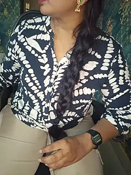 Shalini_telugu09 - 1 mints dance
