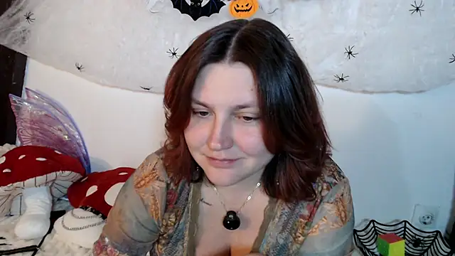 Lilith__moon - ♥Take off my top♥