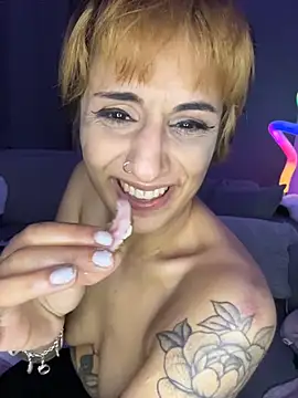 Reizn__68 - Finger in Pussy