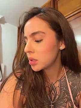 Im_Anto - NAKED IN DOGGY