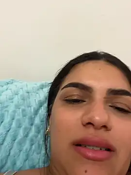 Umarani_ - control domi in clit for 6 min :fire: