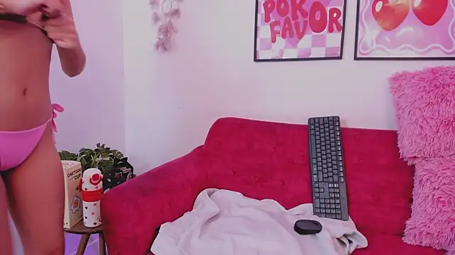 Zoeseven7 - dancing in a thong