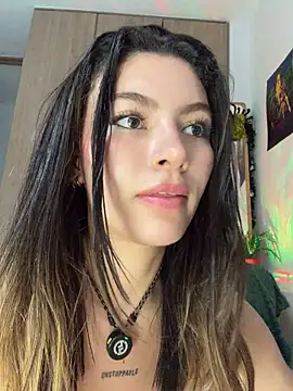 Lizzy_Mei - ✨PLUG ASS🍑 AND FINGERPUSSY CUM💦