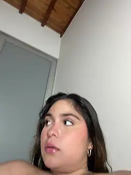 Sarasweet_sex - Open pussy and finger inside 🔥😈