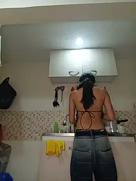 Angelaluxx - Besos sexis