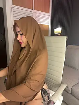 May_hadi - show boobs