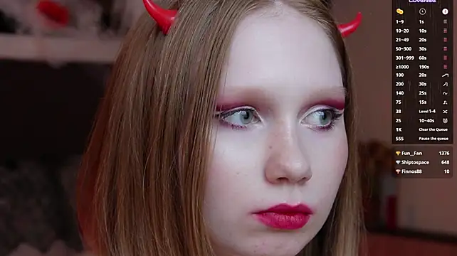 FoxyMira - Mini devil yoga session