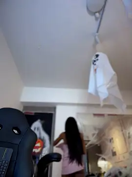 Alana_salazar - Lush control – 2 minutes