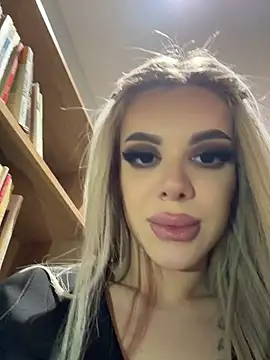 AlyssaFoxx_ - Show Sexy Pantie Lines 🥵