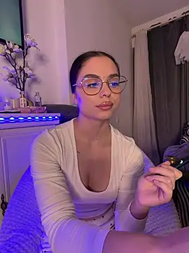 Olivia_Noor - Slap ass