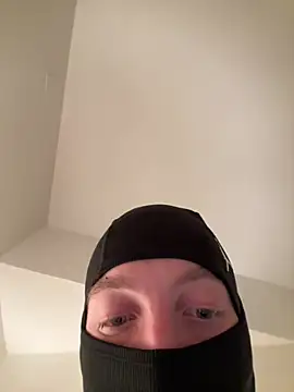 Masked_secrets69 - Anale vergine