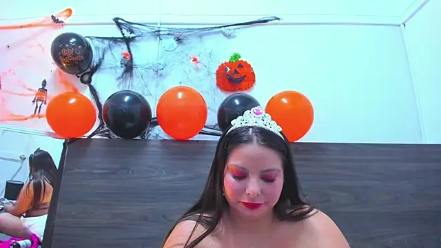 Emawalker_ - Show boobs🎁