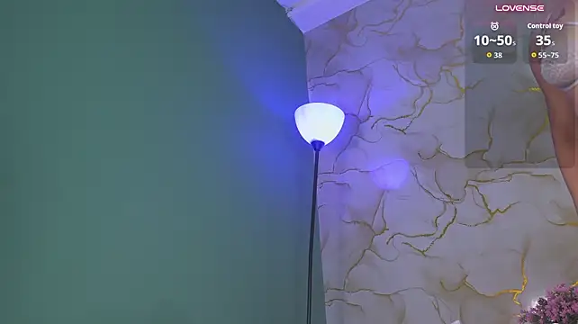 Mia_colin1_ - make wet cameltoe with saliva