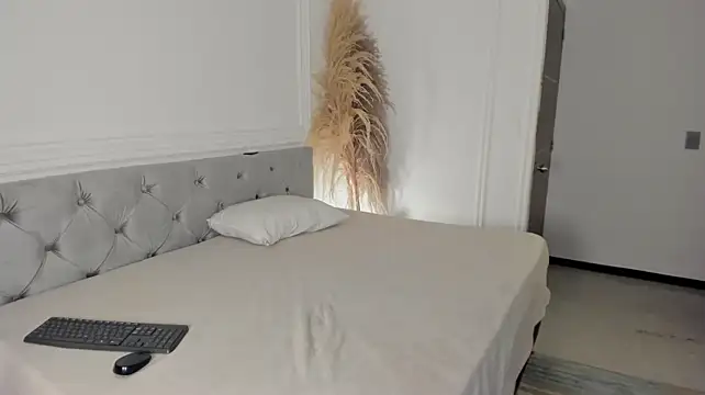 EvaaStevens - Play fingers suck fluids