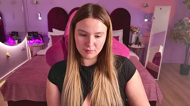 CharlotteAtwoood - dick rating 🍆😏